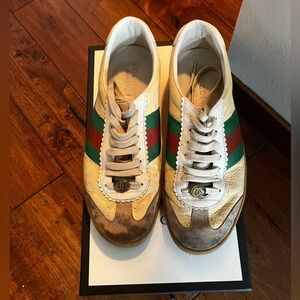 Men’s Gucci sneakers